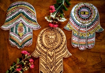 ceramic hamsas
